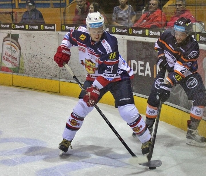 Predvianočný súboj zvedú Zvolenčania v Steel aréne